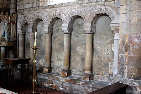 Stow - The Sedilla